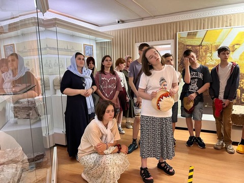 "В город купцов, древних церквей и золотого шитья" — фотография 12