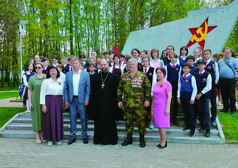 Праздник Победы в Филаретовской гимназии — фотография 1