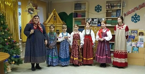 Святки в семейном клубе "Светоч" — фотография 1