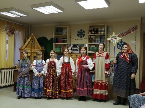 Святки в семейном клубе "Светоч" — фотография 5