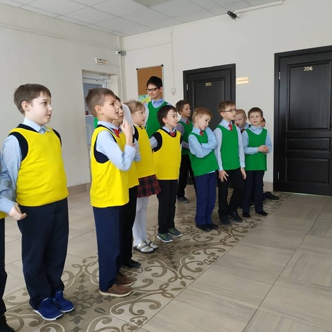 Ежегодная игра для мальчиков 1-4 классов "А ну-ка, парни!" — фотография 3